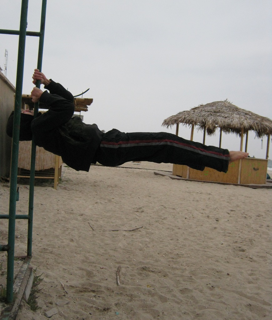 Сколько раз в неделю надо тренироваться, Одесский пляж осенью