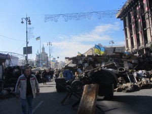 Barricades at Maidan photo (19)