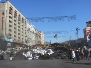 Barricades at Maidan photo (21)