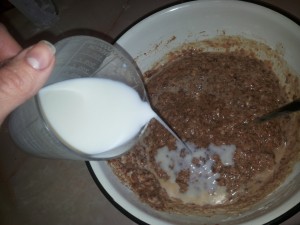 добавить молоко в тесто для печеночного тортаmoloko v pechenochnyj tort