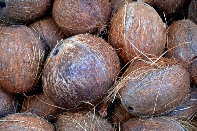 кокосы